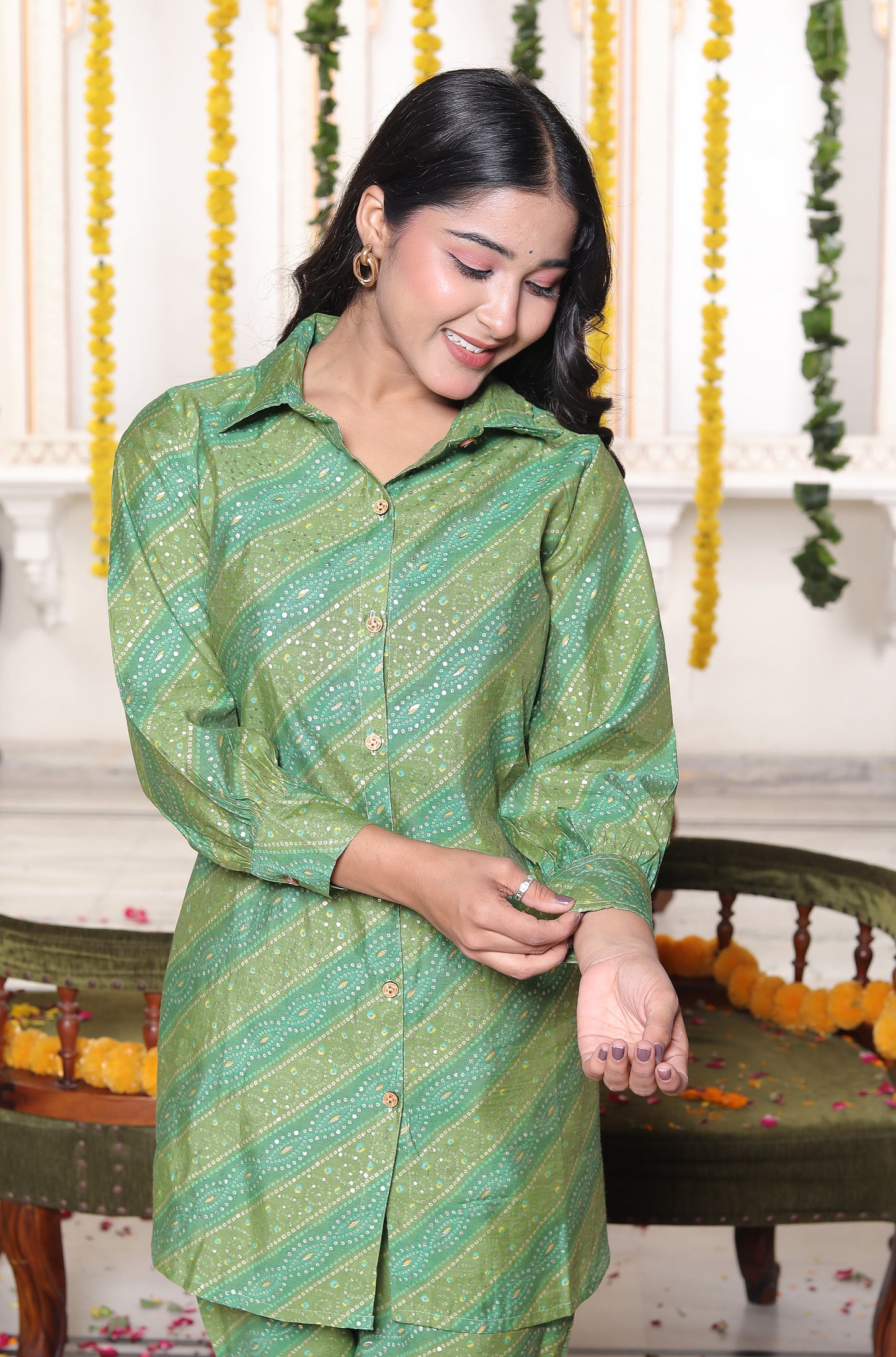 Rajsi Bandhej Blooming Green