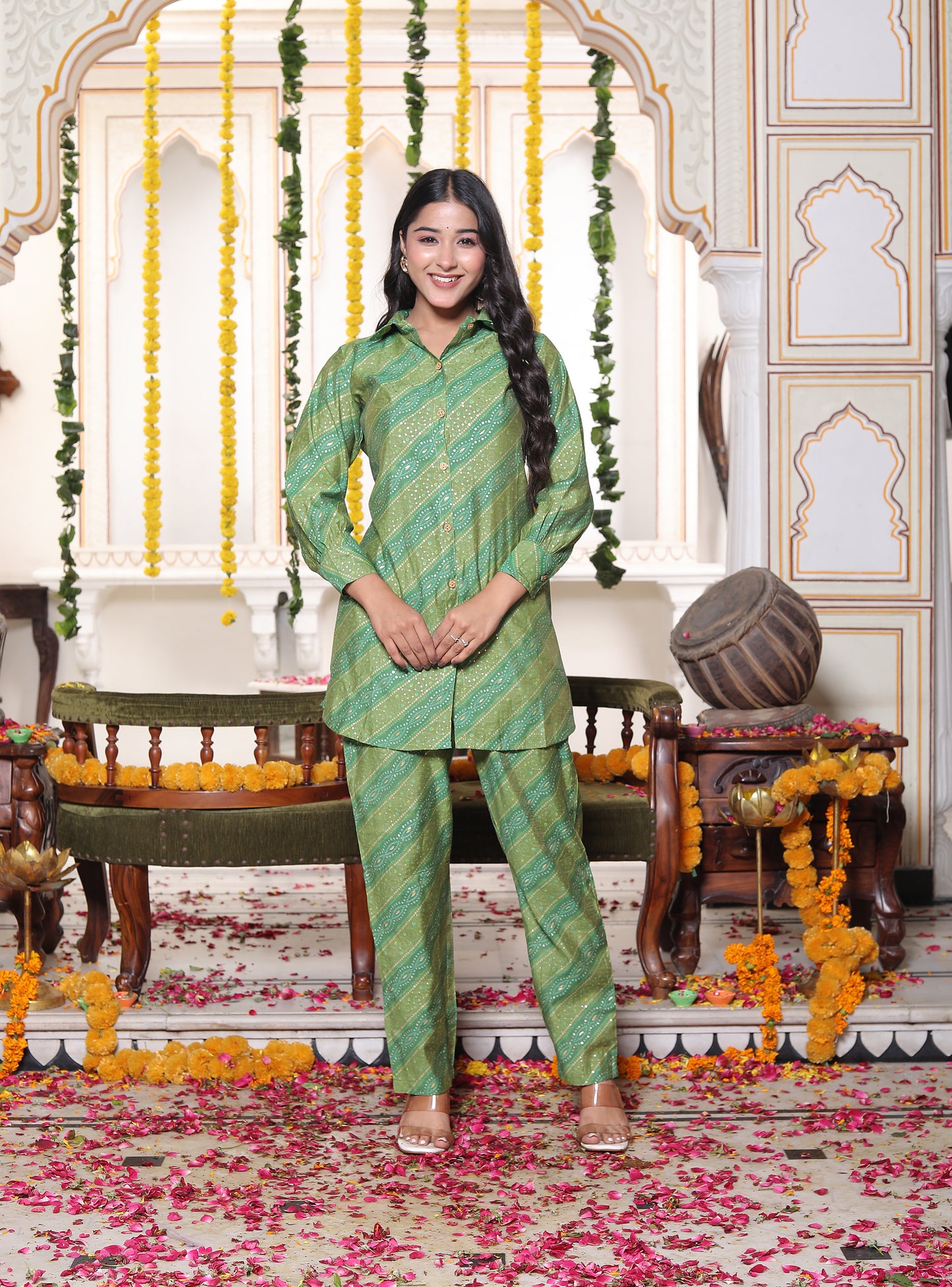 Rajsi Bandhej Blooming Green