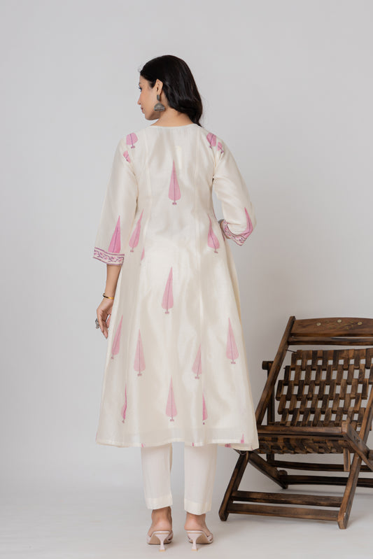 CAHNDERI SILK - HANDBLOCK PRINT & NECKLINE EMBROIDERY SUIT SET