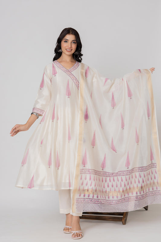CAHNDERI SILK - HANDBLOCK PRINT & NECKLINE EMBROIDERY SUIT SET