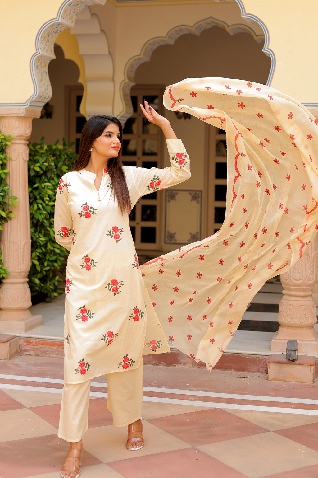 Ambrue Rose Bloom Suit Set