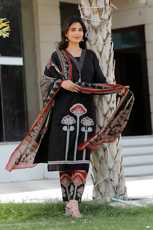 Ambrue Syaahi Gulnaar Suit Set