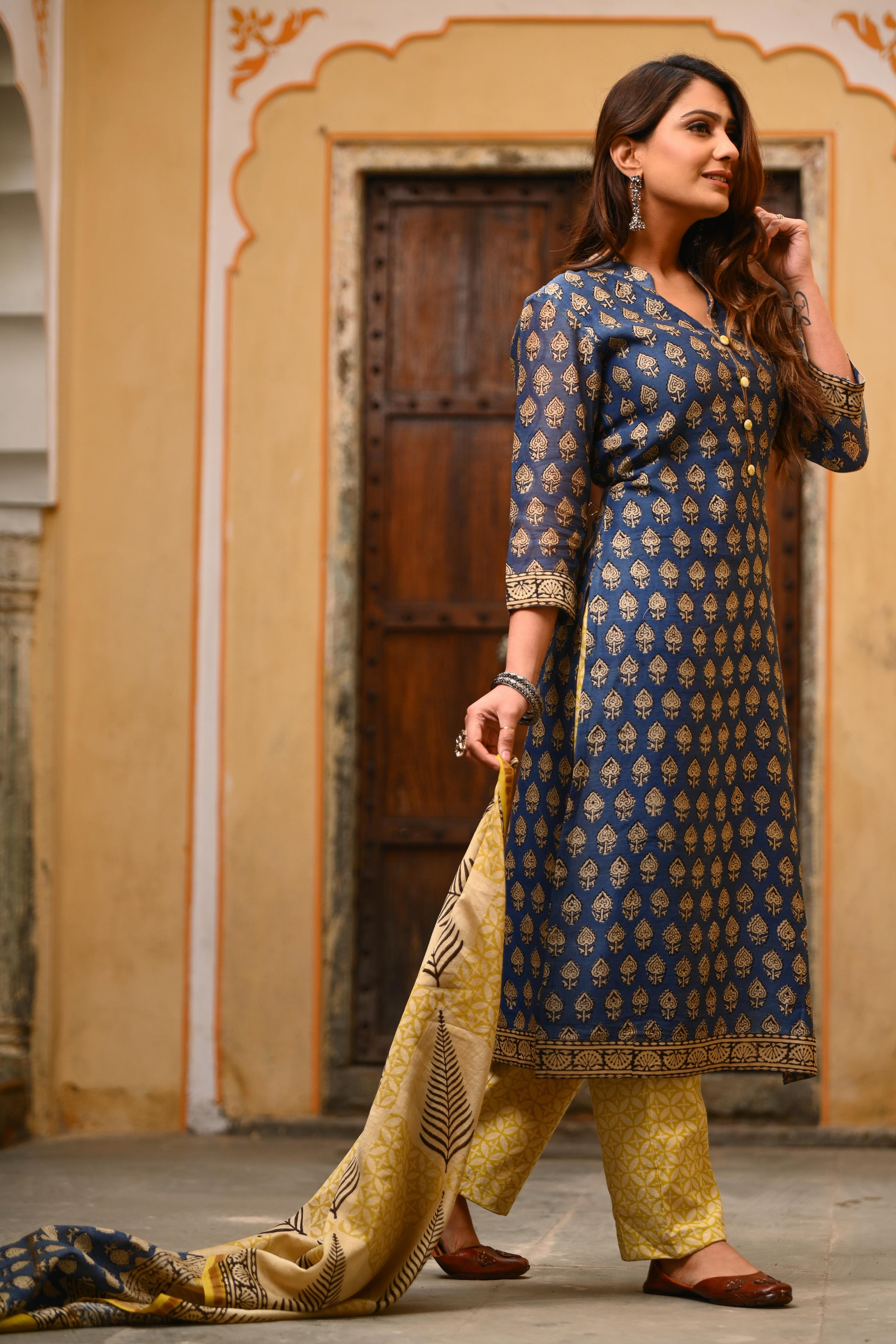  Royal-Rajgharana Chandari Suit Set