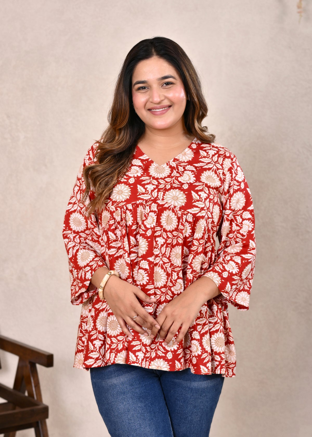 Floral V-Neck Gathered Cotton Short Top