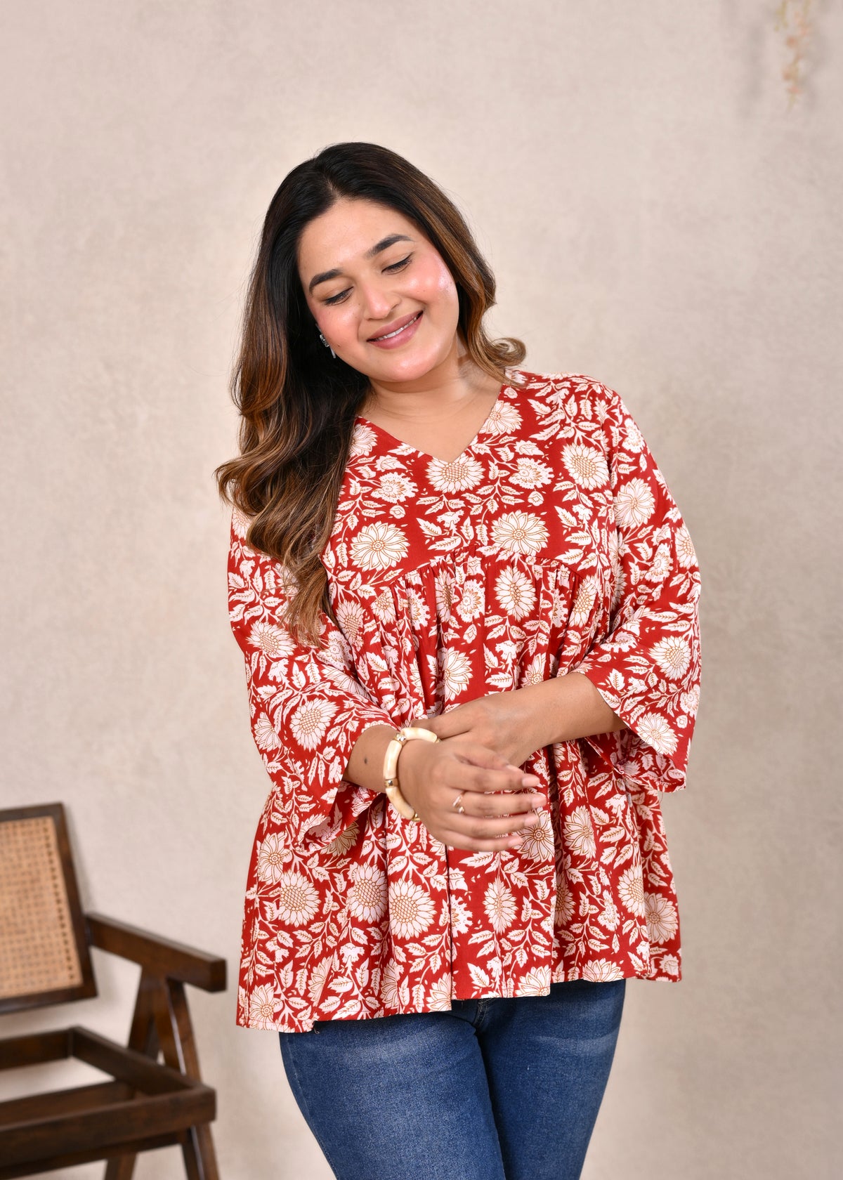 Floral V-Neck Gathered Cotton Short Top