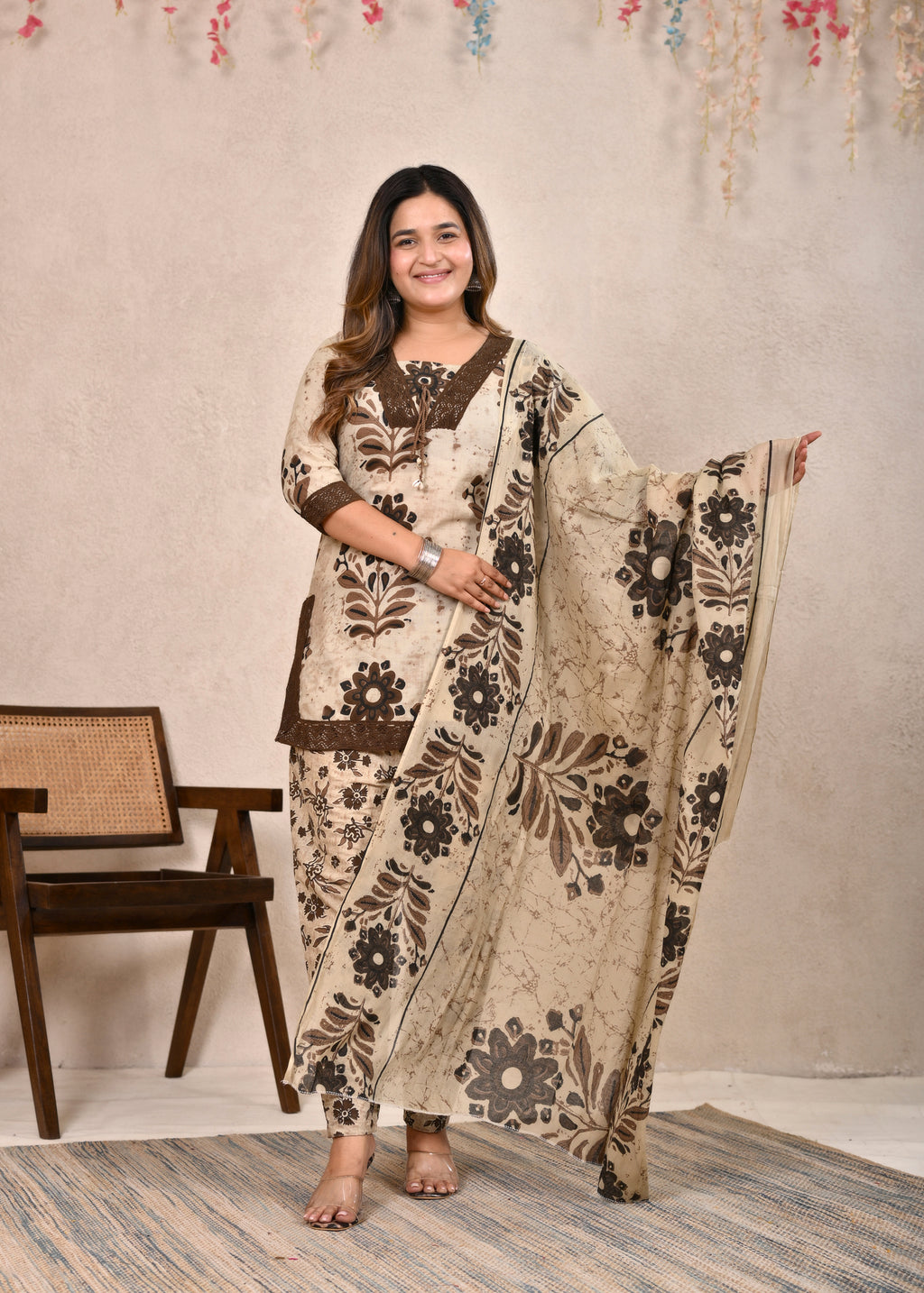 Beige Brown Lace-Trimmed Cotton Short Tunic Suit Set