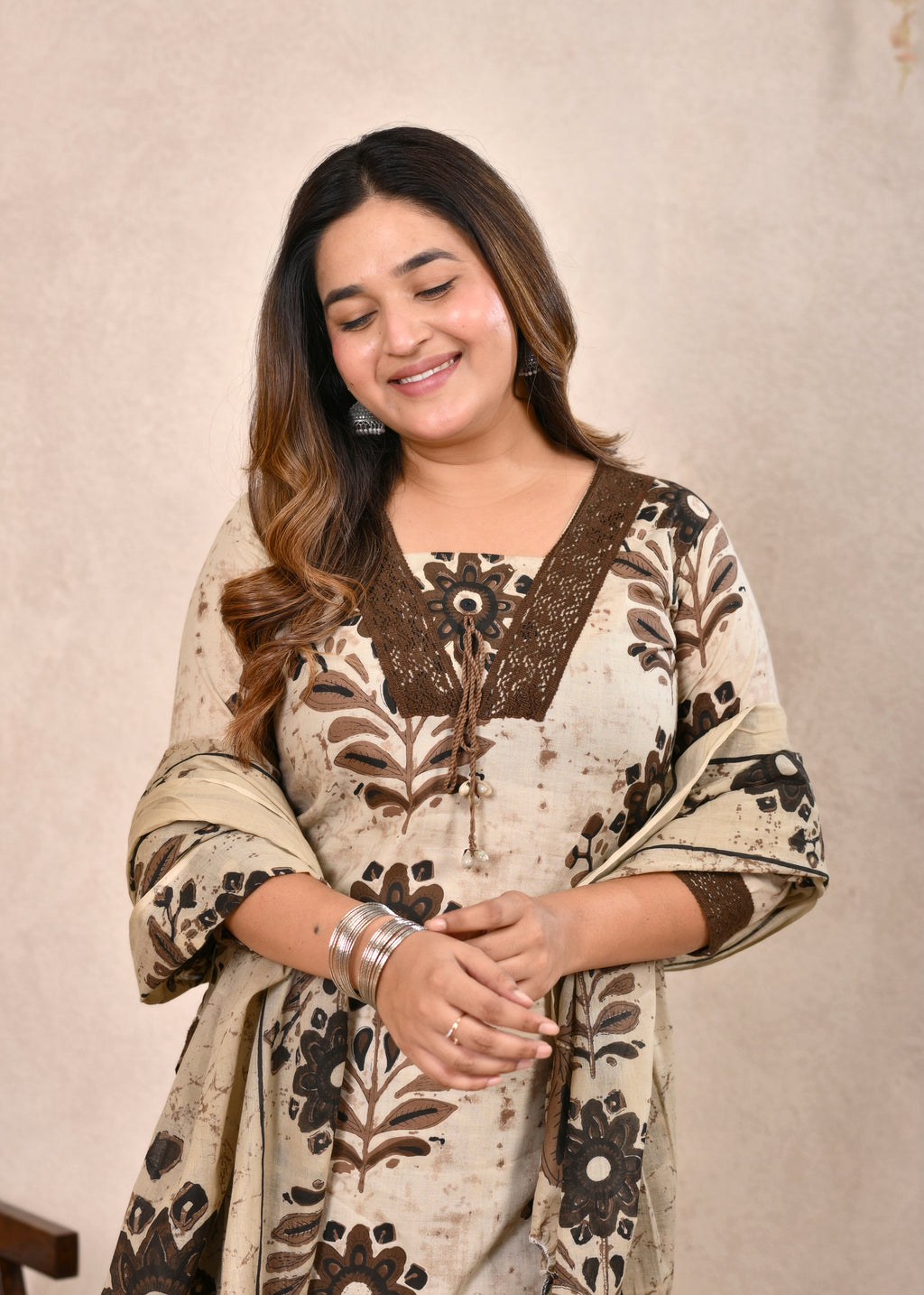 Beige Brown Lace-Trimmed Cotton Short Tunic Suit Set