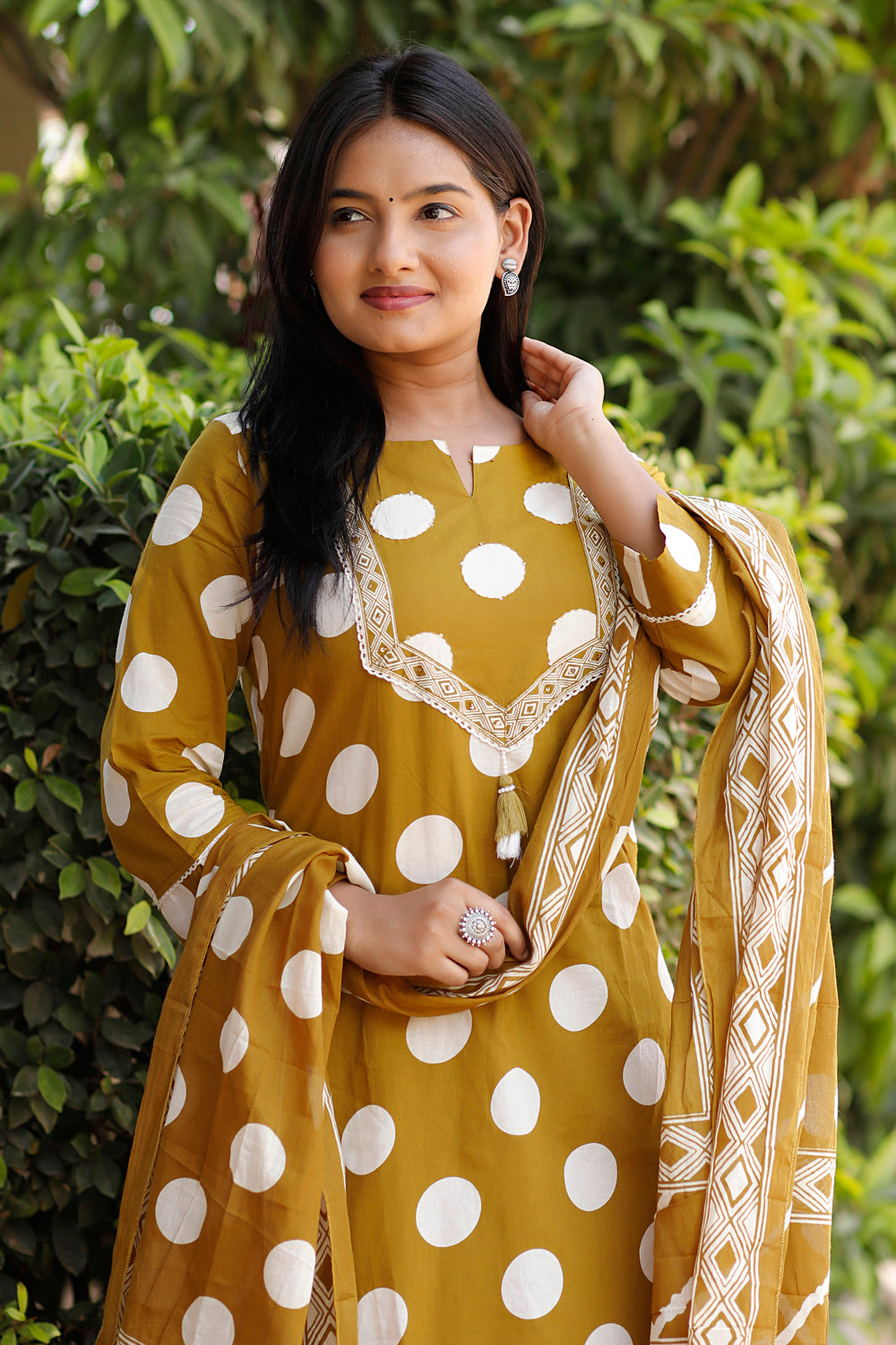 Ambrue Mustard Riwaayat Suit Set